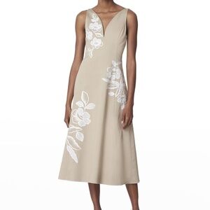 NWT $1990 Carolina Herrera Floral-Embroidered V-Neck Midi Dress US12